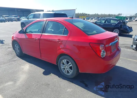 2015 Chevrolet Sonic Lt Auto z USA, uszkodzony, nr VIN 1G1JC5SH7F4220841